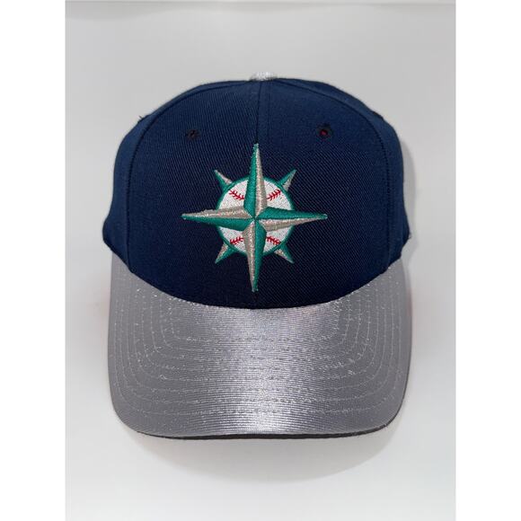 Vintage Seattle Mariners Puma Snapback Hat 90s Silver Blue MLB - Picture 1 of 6